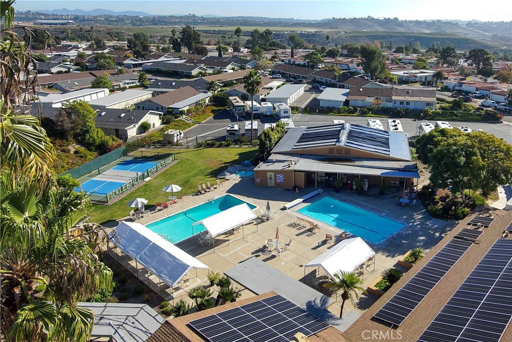 3747 Vista Campana S 36