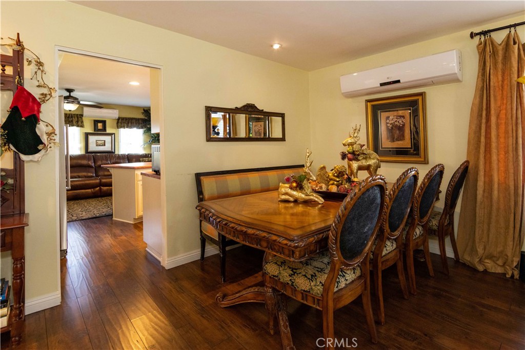 3747 Vista Campana S 36