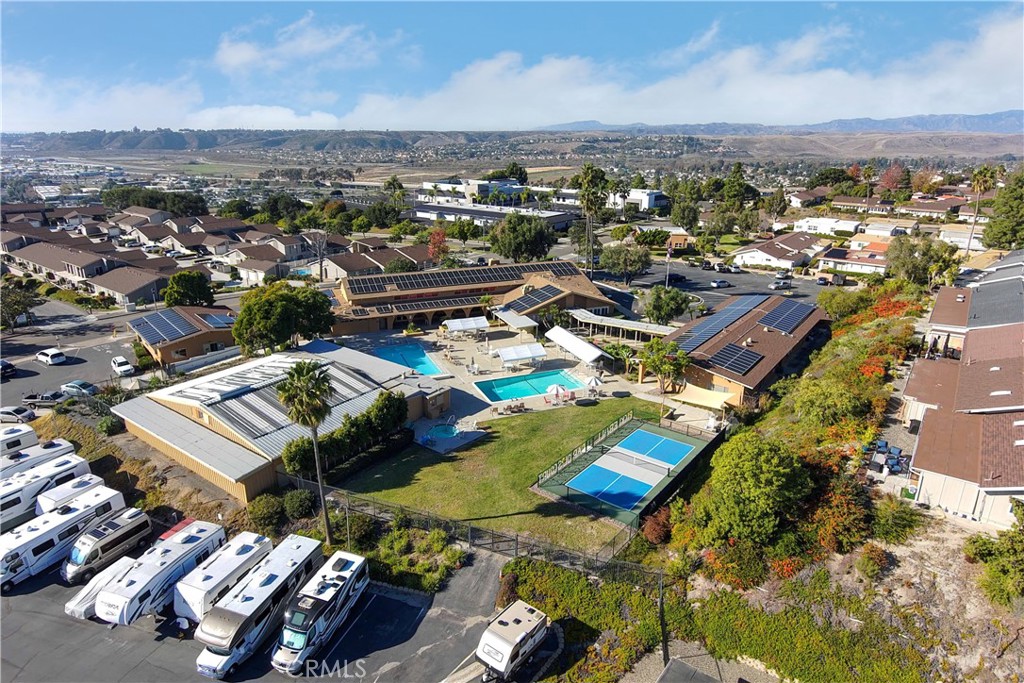 3747 Vista Campana S 36