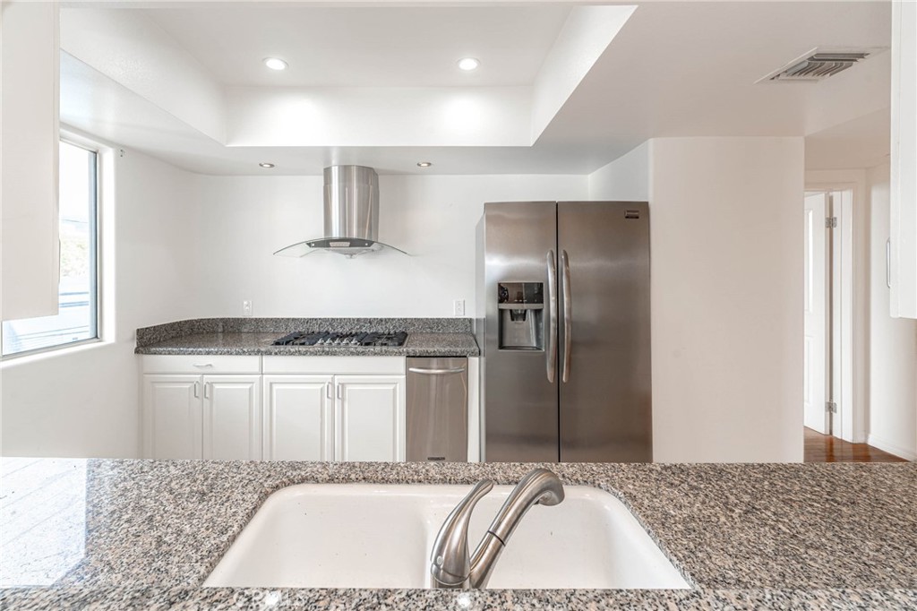 8559 Alcott Street 305