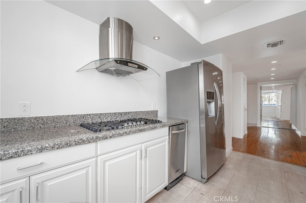 8559 Alcott Street 305