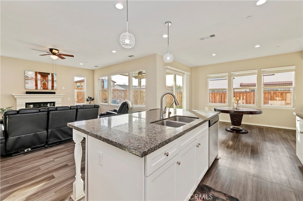 27843 Paddleboat Court