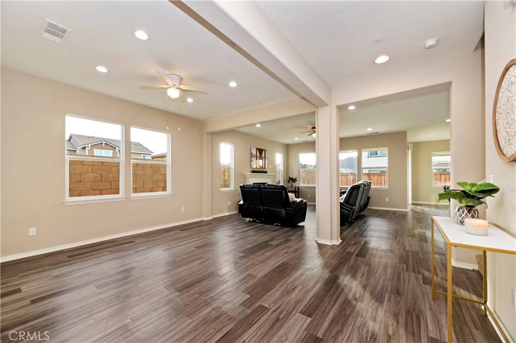 27843 Paddleboat Court