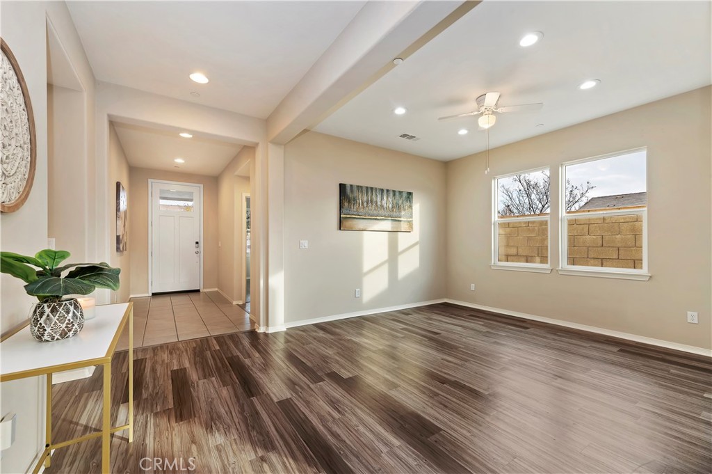 27843 Paddleboat Court