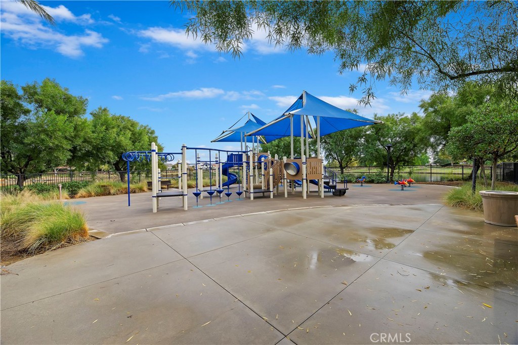 27843 Paddleboat Court