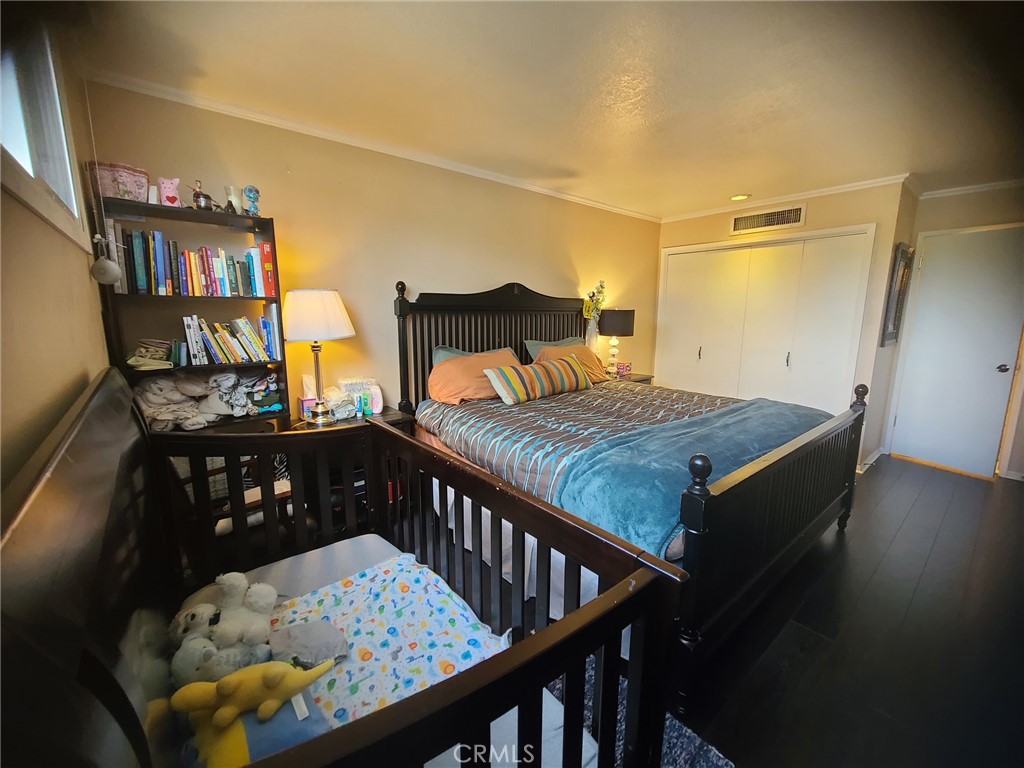 1655 E Palm Canyon Drive 105