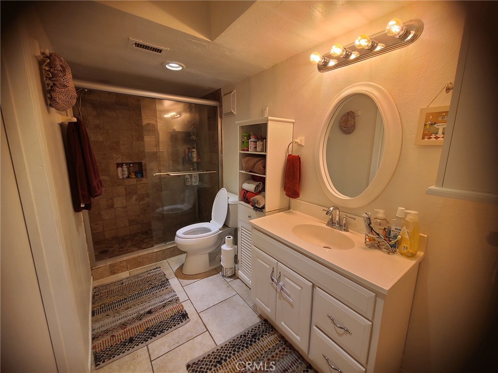 1655 E Palm Canyon Drive 105