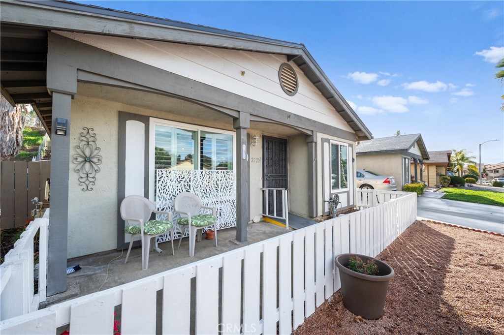27251 El Puente Street