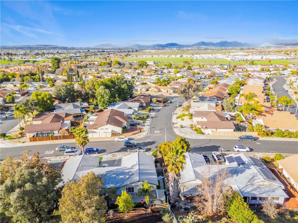 27251 El Puente Street