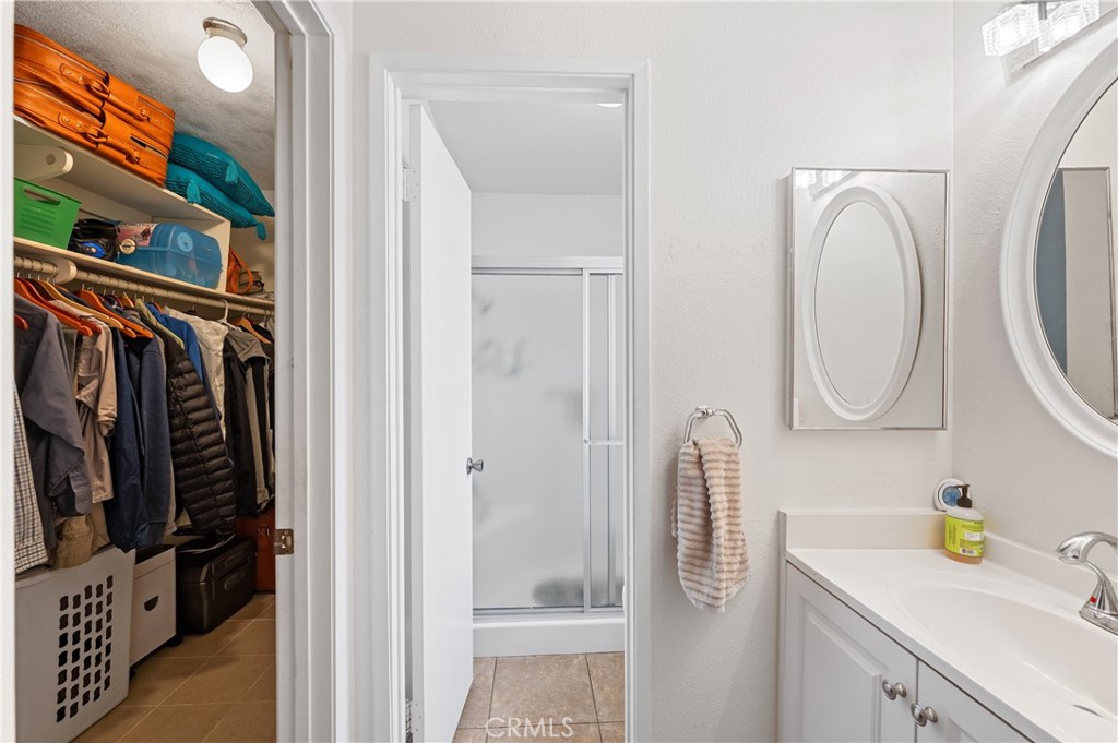 27251 El Puente Street