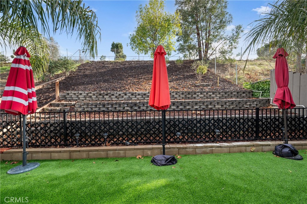 27251 El Puente Street