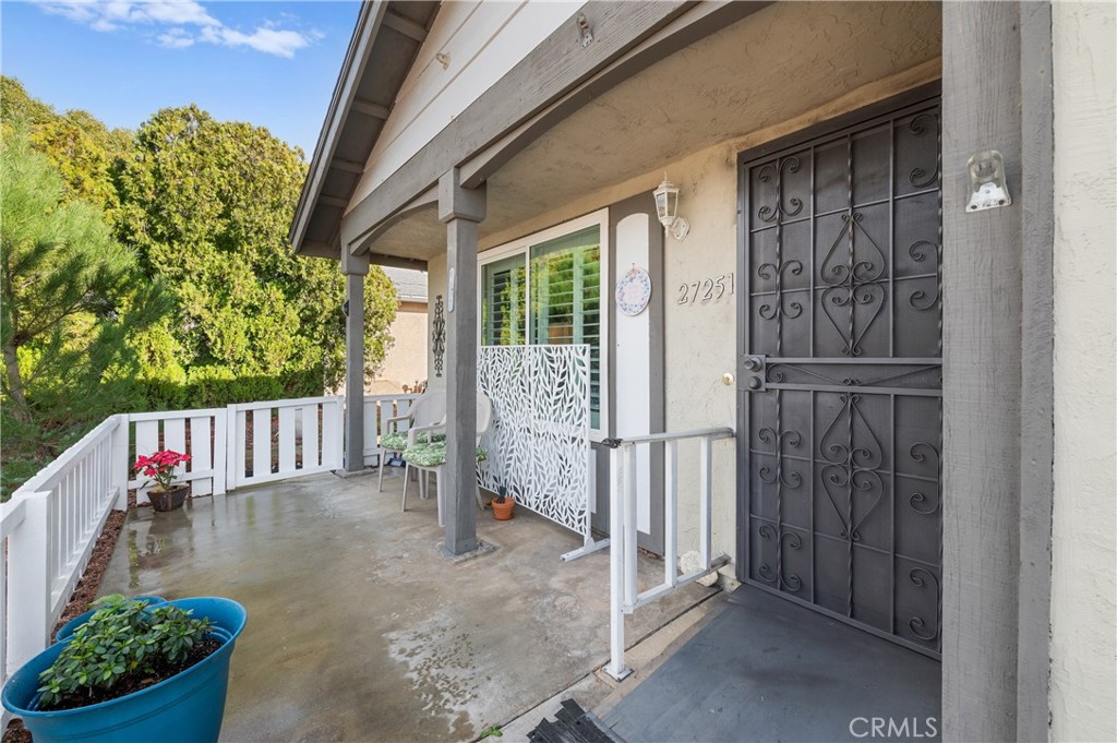 27251 El Puente Street