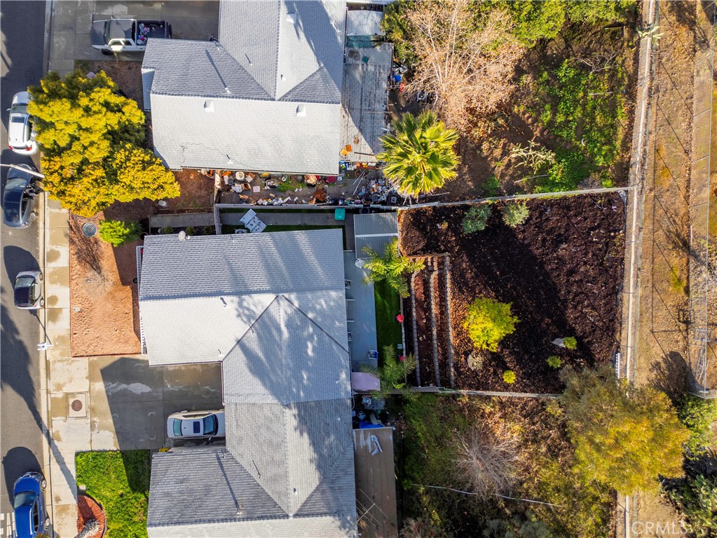 27251 El Puente Street