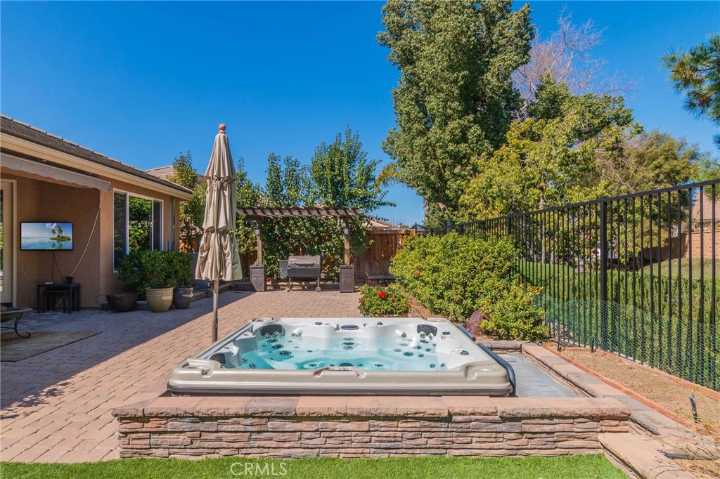 28146 Lookout Point Lane