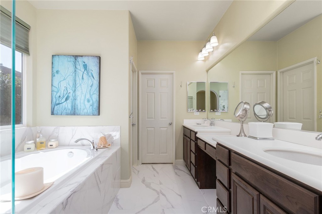 28146 Lookout Point Lane