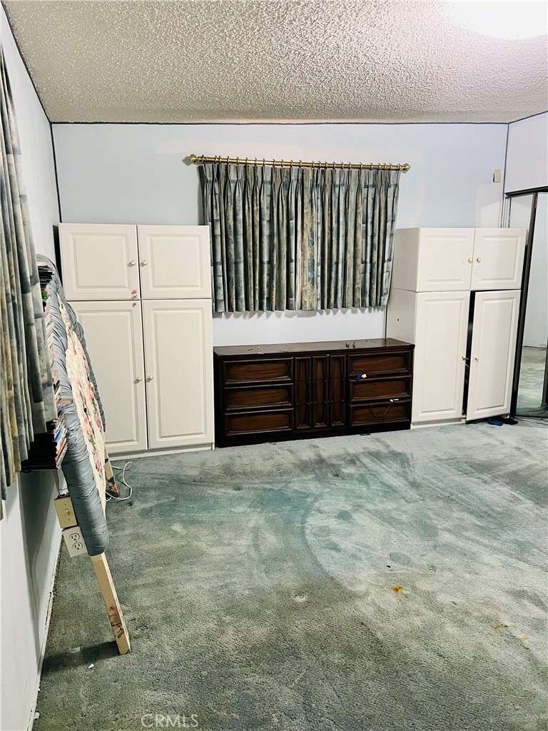 4927 Lakiba Palmer Avenue