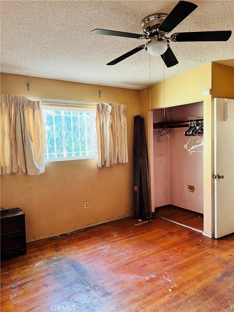 4927 Lakiba Palmer Avenue