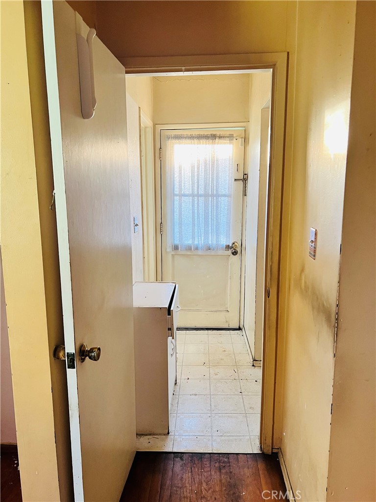 4927 Lakiba Palmer Avenue