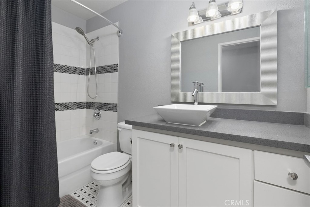 27093 Rainbow Creek Dr