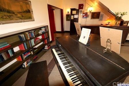 2121 James M Wood Boulevard 117