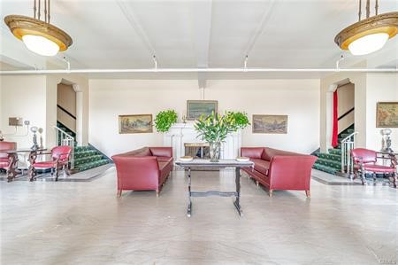 2121 James M Wood Boulevard 117