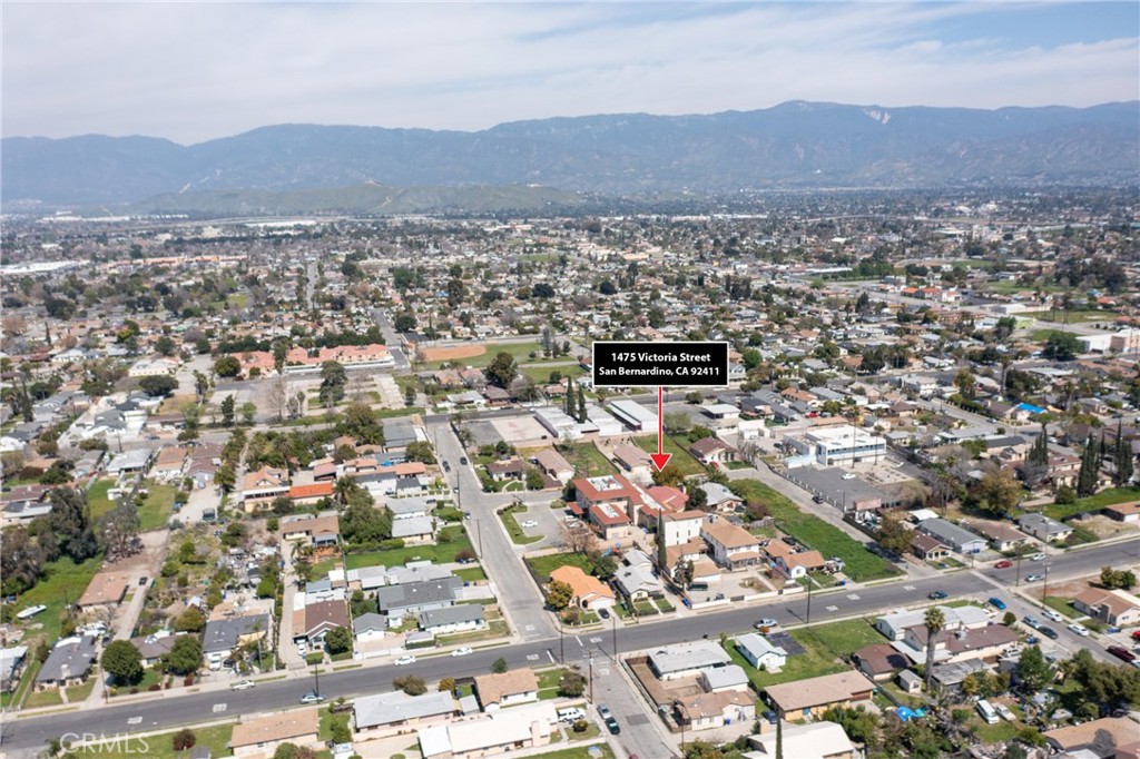 1475 W Victoria Street