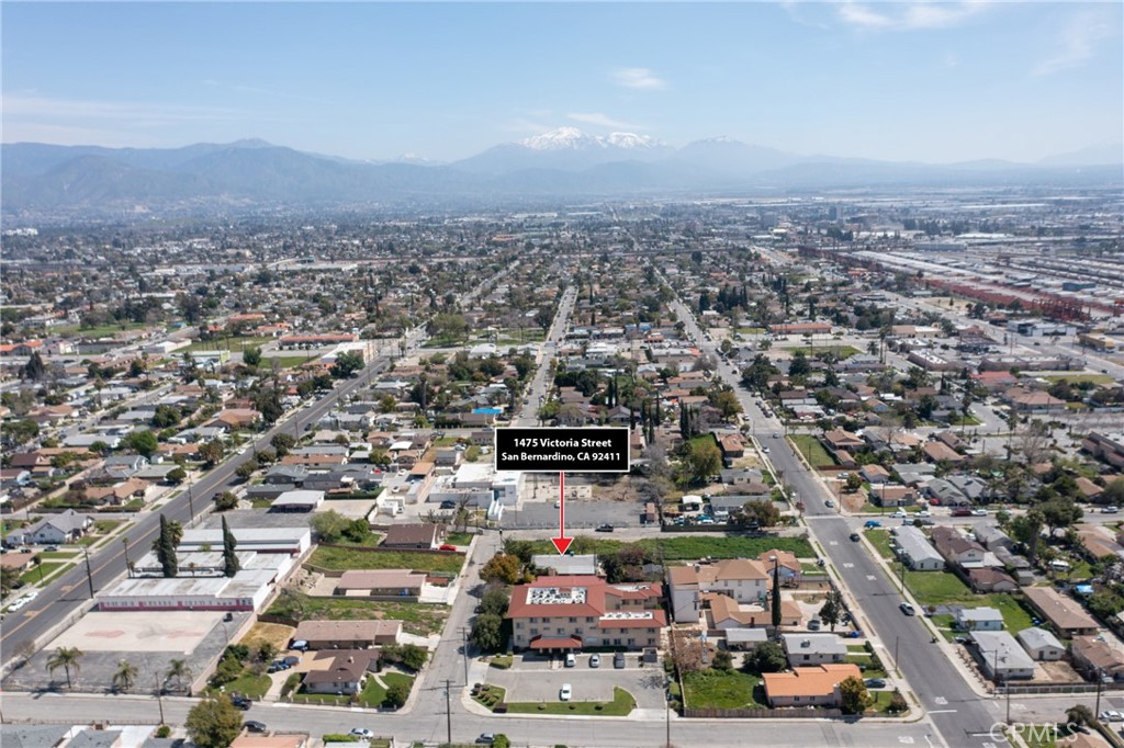 1475 W Victoria Street