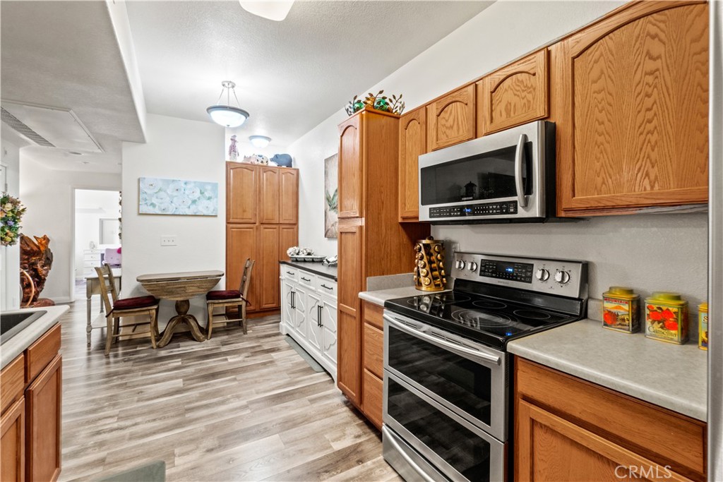 41410 Juniper Street 2211