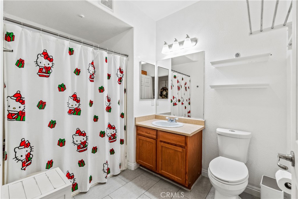 41410 Juniper Street 2211