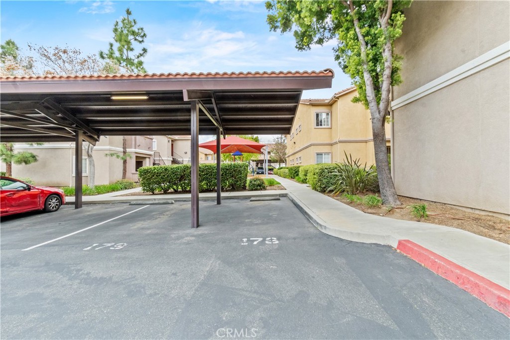 41410 Juniper Street 2211