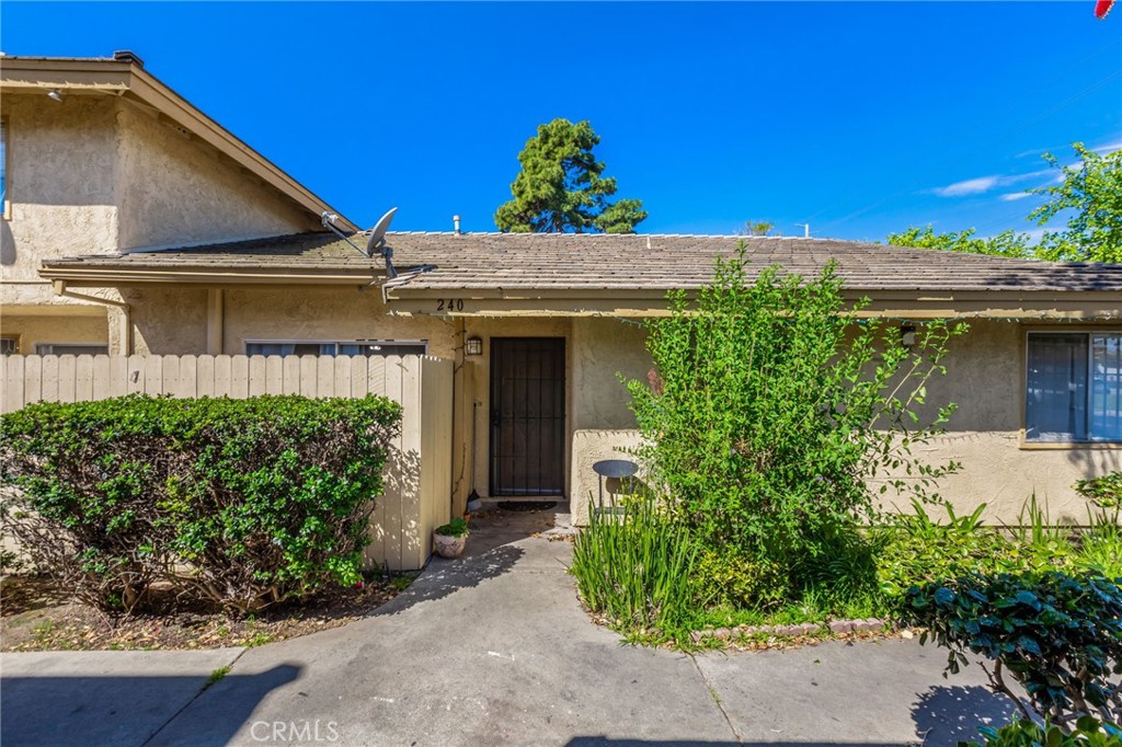 240 W Hemlock Street