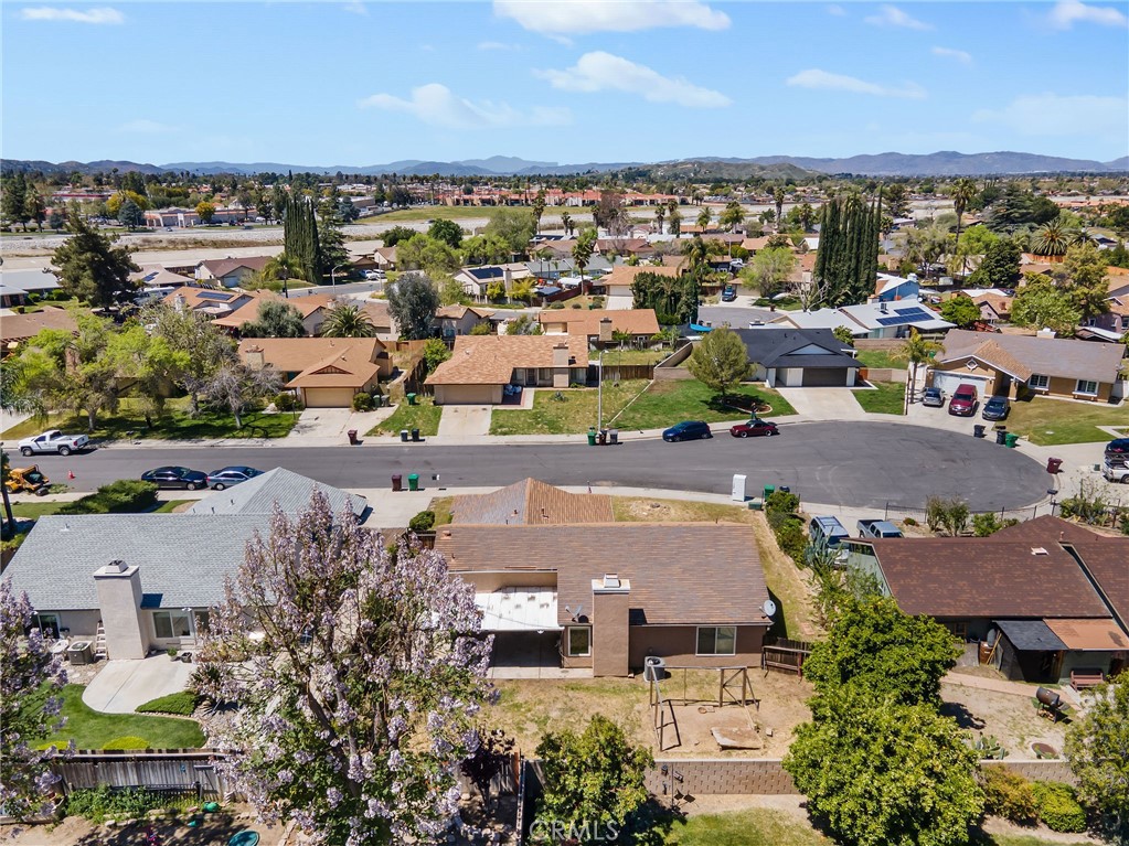 25570 Orangewood Lane