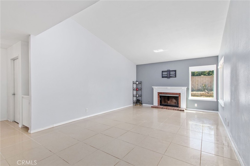 25570 Orangewood Lane