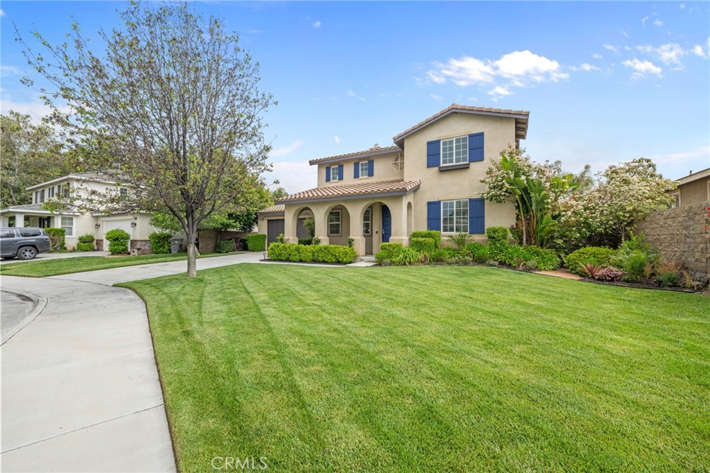 27922 Hide Away Court