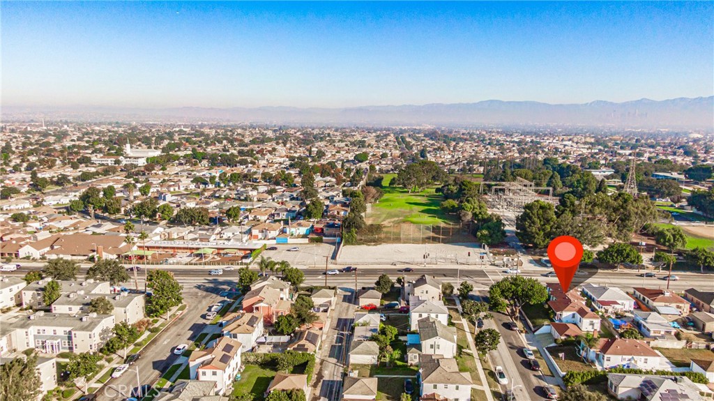 10000 S Gramercy Place