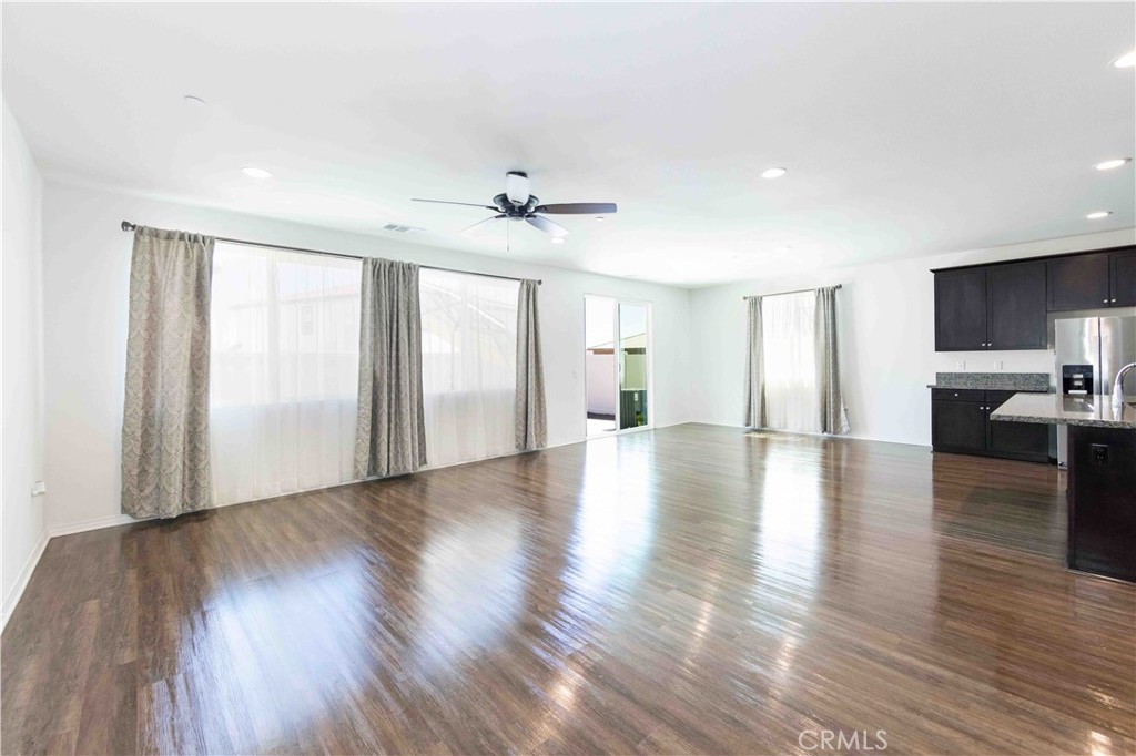 34352 Falls View Way