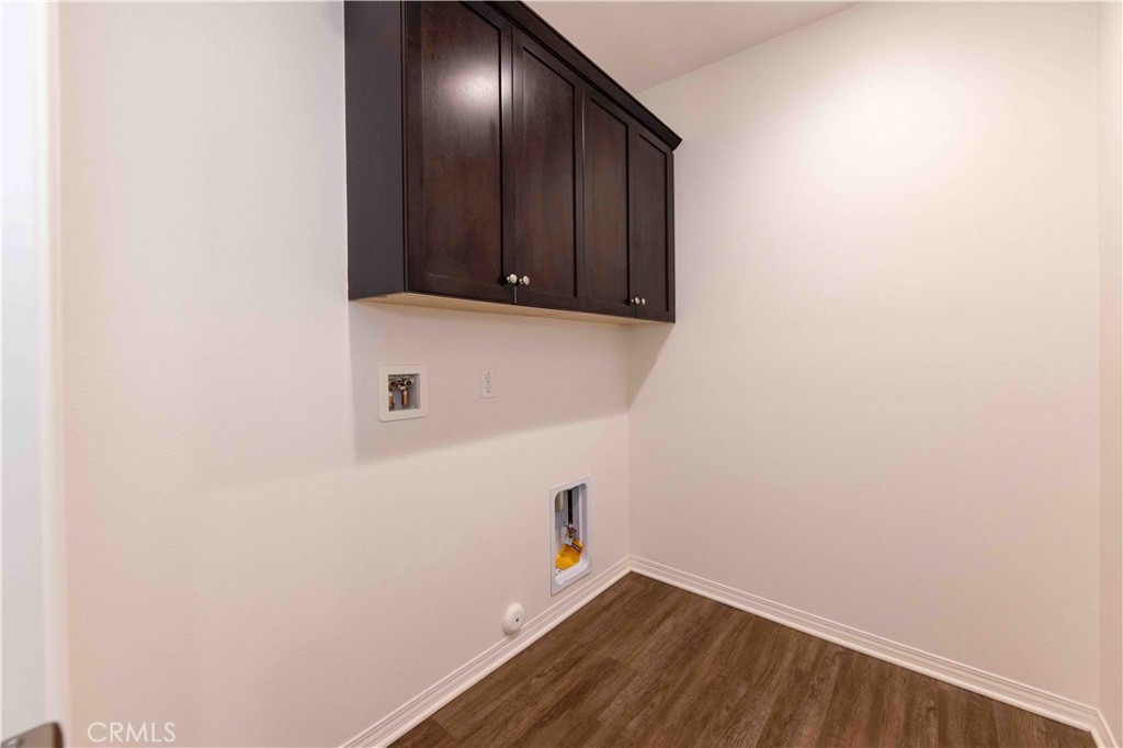 34352 Falls View Way