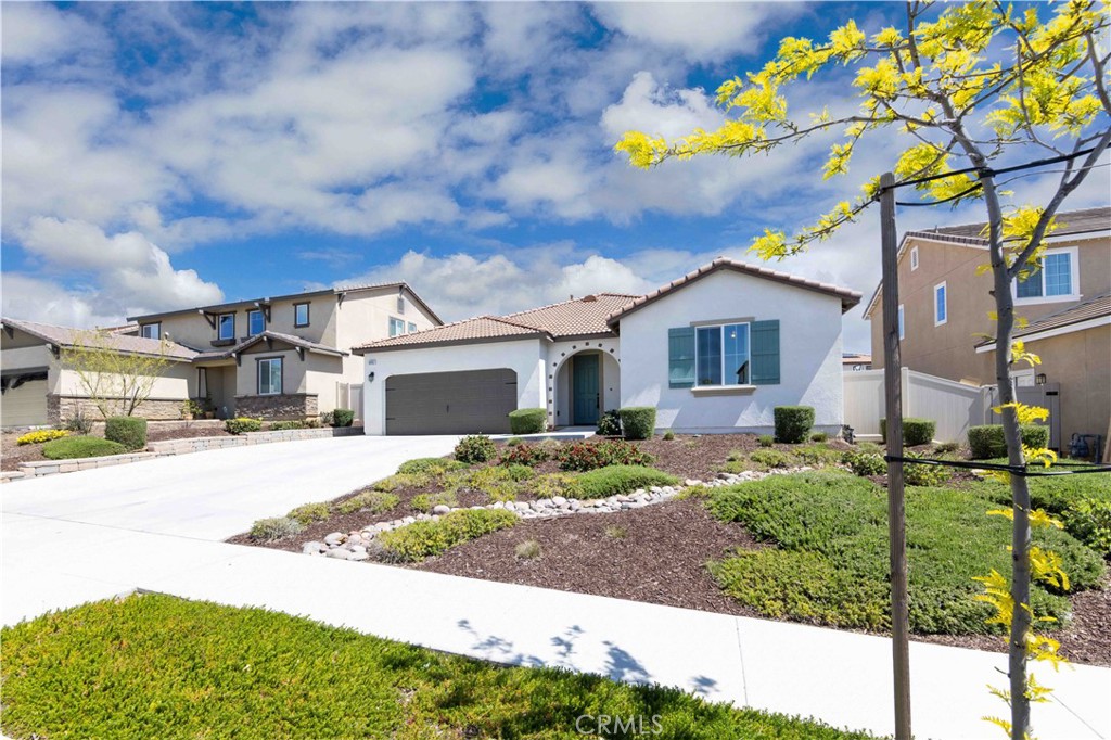 34352 Falls View Way