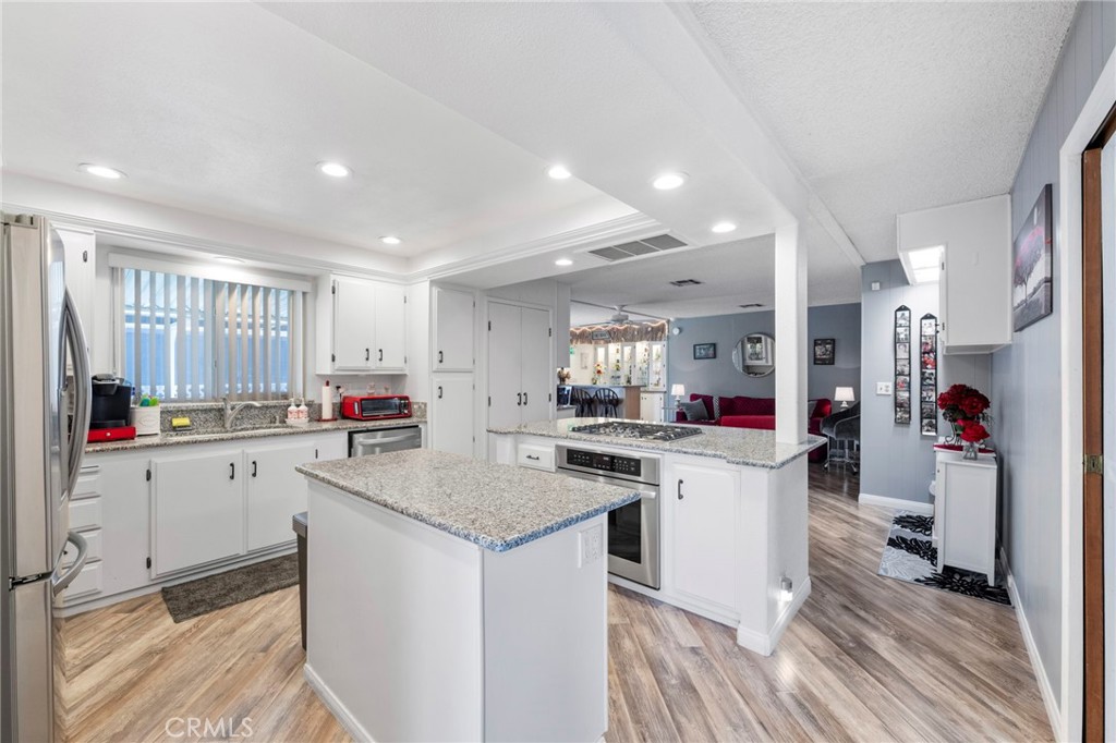 601 N Kirby Street 440