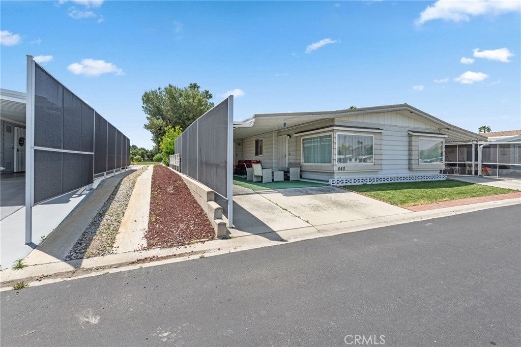 601 N Kirby Street 440