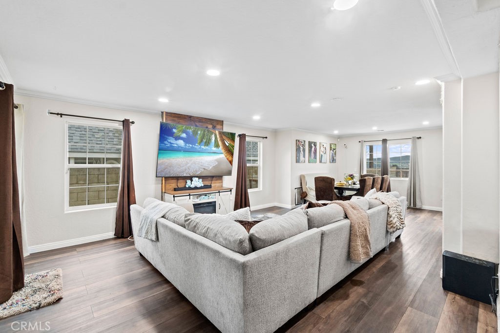 18529 Arrowhead Boulevard