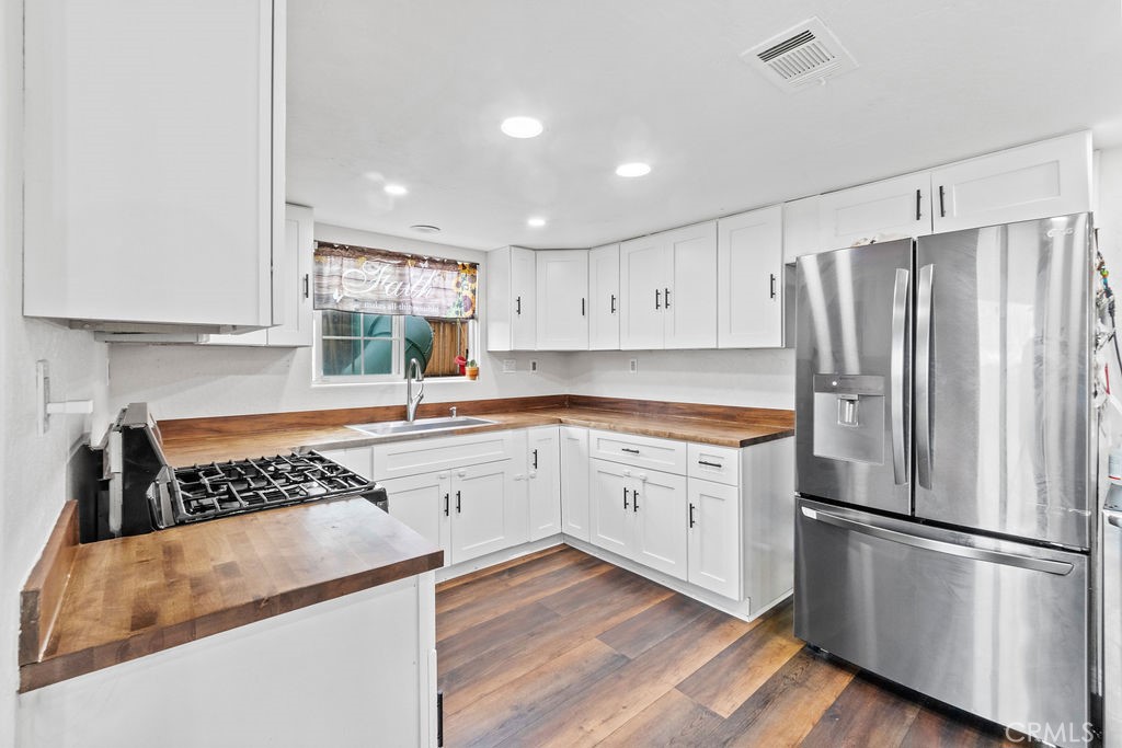 18529 Arrowhead Boulevard