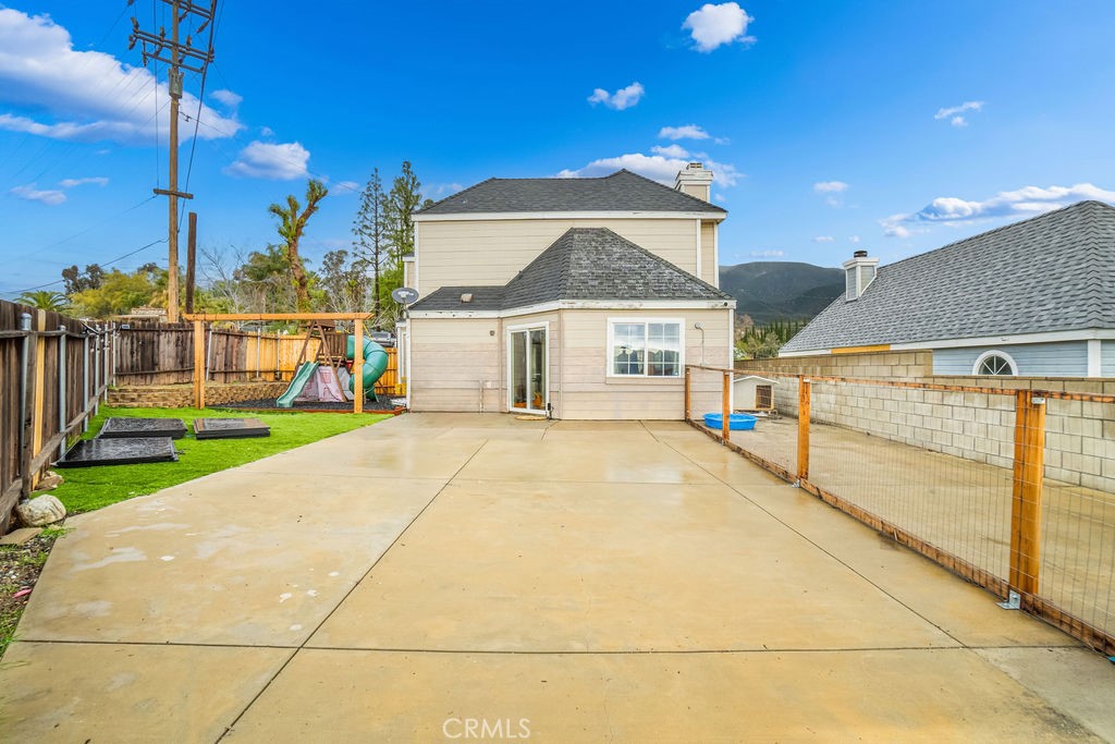 18529 Arrowhead Boulevard