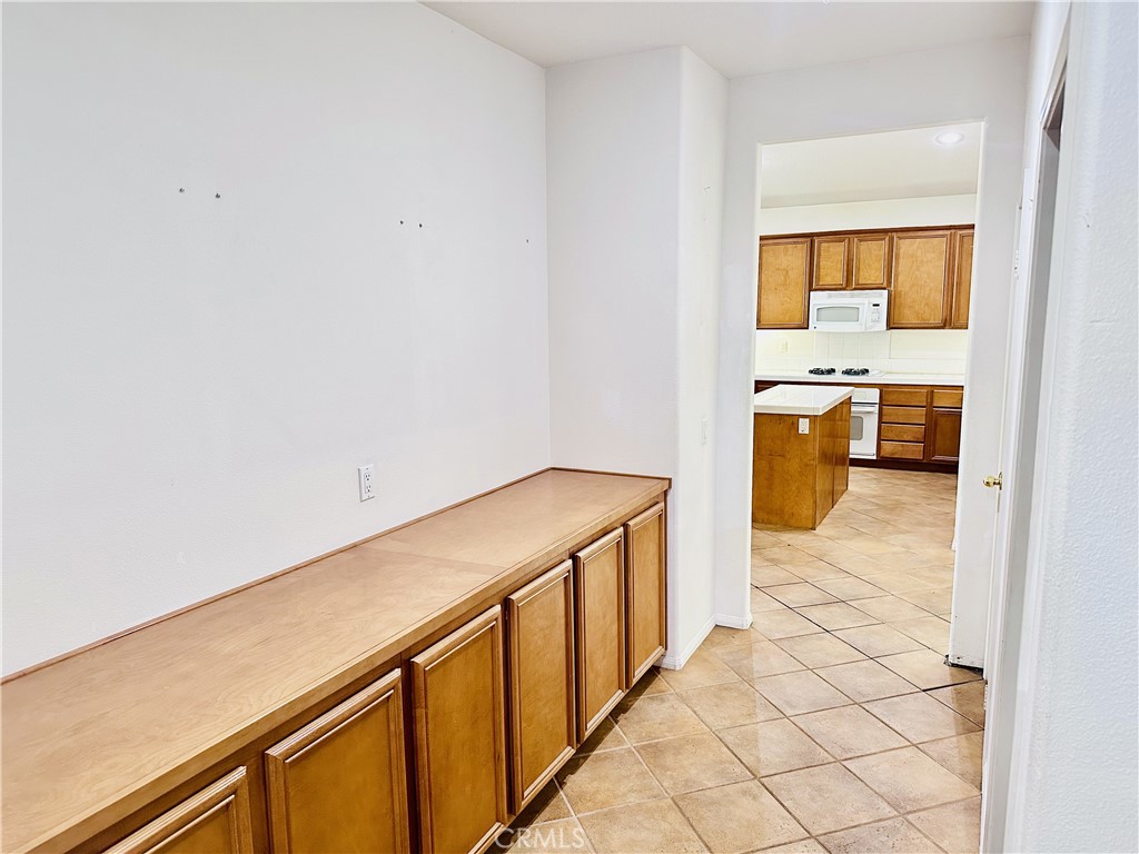 29043 Silver Star Dr