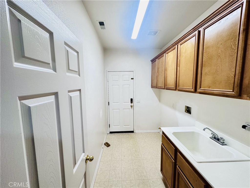 29043 Silver Star Dr