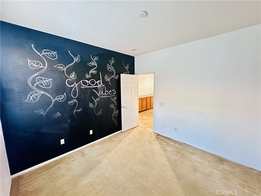 29043 Silver Star Dr