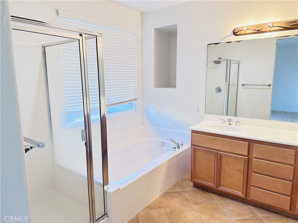 29043 Silver Star Dr