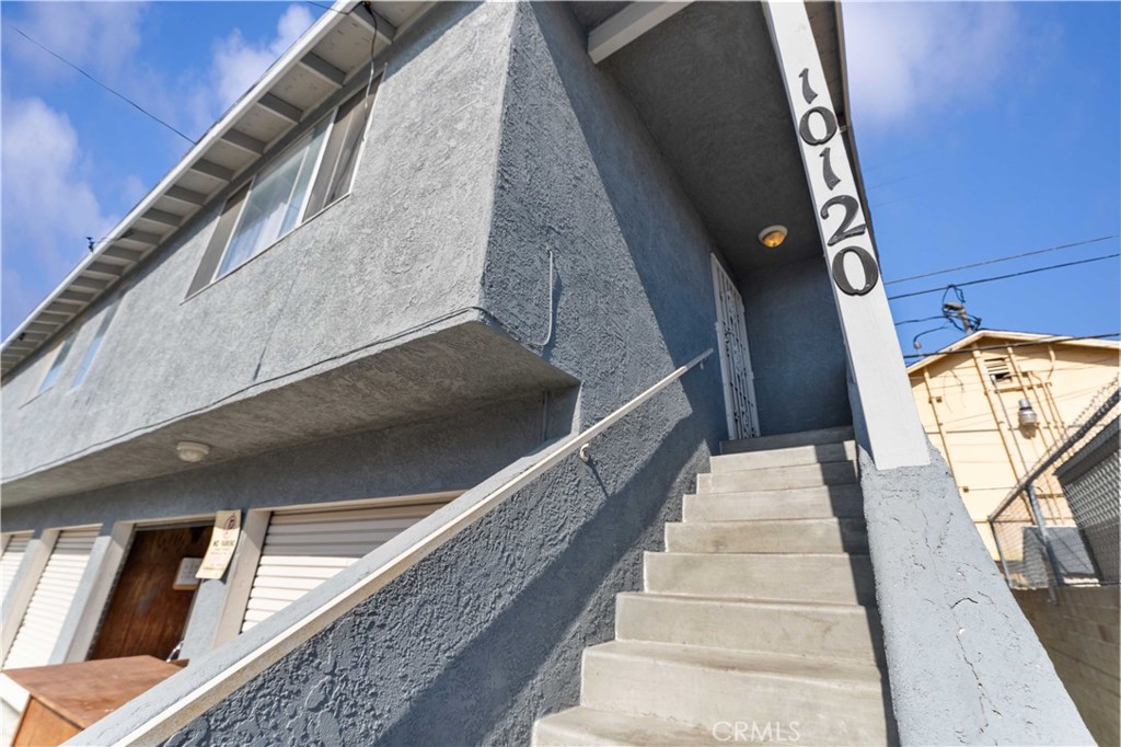 10112 Virginia Avenue