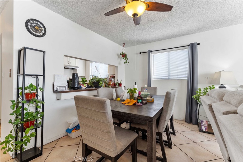 10112 Virginia Avenue