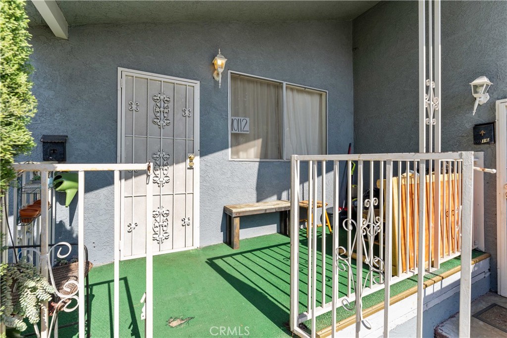 10112 Virginia Avenue